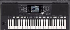 Yamaha PSR-S950 Keyboard Synthesizer