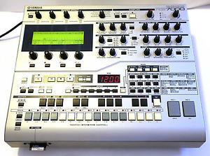 Yamaha RS 7000 Groovebox Sampler Drum Machine full working Expanded 64 MB