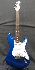Fender Japan ST-43 guitar w/gigbag/456