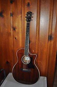 Taylor 524-CE guitar, 1st Edition, 32/100 Made in El Cajon, CA 2013, Taylor Case