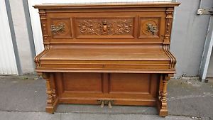 Klavier V. Berdux Hof Pianoforte München