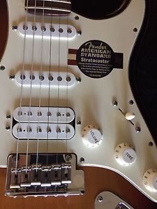 Fender American Standard HSS Stratocaster - Mint!