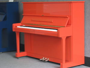 Rotes Klavier - Yamaha U1 - von REHA-PIANO-AURICH