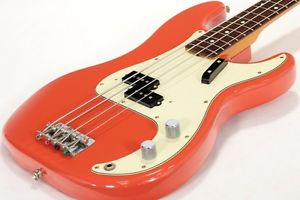 Fender USA American Vintage 62 Precision Bass Fiesta Red w/gigbag/512