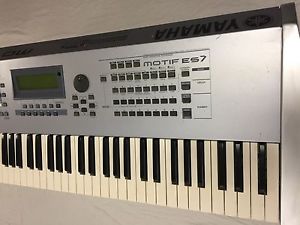 Yamaha Motif ES7 76 key workstation synthesizer