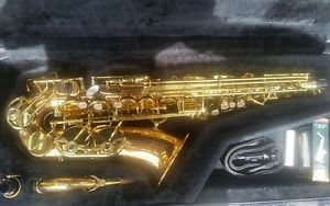 Yanagisawa 992 Gold Alto Sax In Pristine Condition.