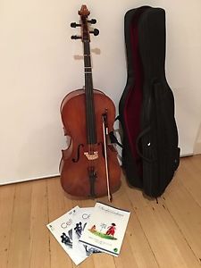 Beautiful 3/4 Aotik Cello. Barely Used.