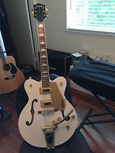 Gretsch G5420T Electromatic Hollowbody Electric Guitar In Snow Crest White