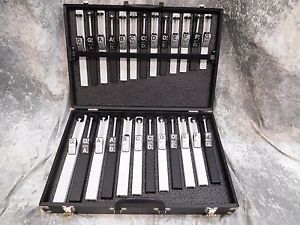 MALMARK 25 Note Choirchime Set of Hand Chimes w/ Case