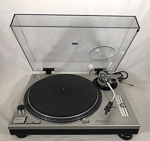 Technics Quartz SL-1200MK2 Professional Direct Drive Turntable System