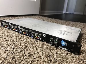 API 3124MB+ 4ch Preamp. Very Good!