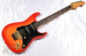 Fender Japan 1984-1987 STR-75 guitar w/gigbag/456