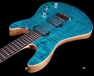 KD Magnifica II, 6 string Electric Guitar Handmade Custom Boutique Unique Rare