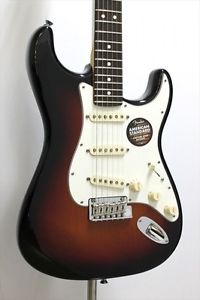 Fender American Standard Stratocaster, Rosewood Fretboard / 3-Color Sunburst/512