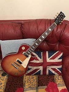 GIBSON LES PAUL DELUXE 2015