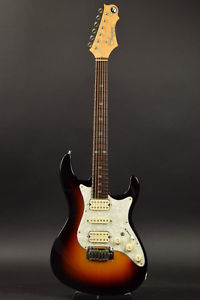 Freedom Hydra Classic 2Point 3TSB Stratocaster Electric guitar