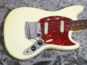 Fender Mustang '66 Electric Guitar Free Shipping