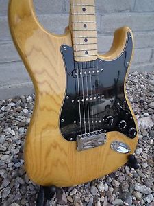 Vintage1977 Fender Stratocaster Strat w/OHSC