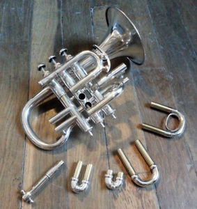 Cornet à pistons en Mi bémol - trompette - bugle - Soprano Eb cornet