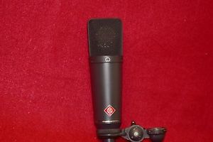 Neumann TLM 193 Large-Diaphragm Condenser Micropho