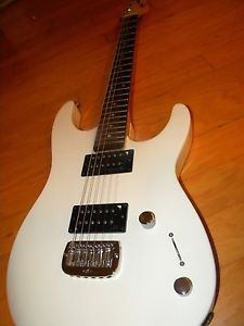 USA made G&L Invader XL Hardtail Electric Guitar International Shipping