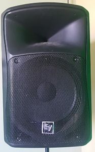 Electro-Voice EV ZX-4 400w 15" 2-way Speaker set of 2 great condition Used