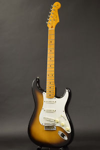 Fender Japan ST57-70TX 2 Tone Sunburst Made in Japan Electric guitar