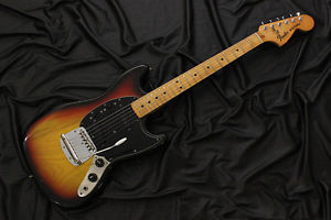 Free Shipping Used Fender 1978 Mustang Electric Guitar