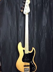 Fender Marcus Miller Jazz Bass Guitar Natural Finish W/ Original Hardshell Case