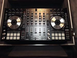 Pioneer DDJ-SX Digital DJ Controller Serato with Protective COFFIN