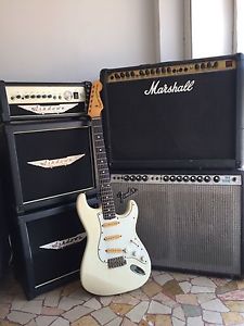 SQUIER JV WHITE CREAM 1983