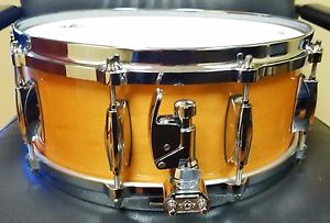 Gretsch USA Custom Snare Millennium Maple 14x5.5" Dunnett Throw 10 lugs
