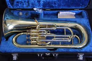 Yamaha YEP321 Euphonium Horn YEP 321 4 valve Baritone Case & Mouthpiece READY