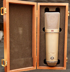 Works Perfectly ''NEUMANN VINTAGE U77'' Micro (Rare)+ power sup12V + Shockmount.