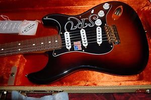 New Fender Stevie Ray Vaughan Stratocaster 3 Tone Sunburst Authorized Dealer HSC
