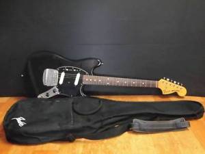 Fender Japan Mustang 1990's Black E-Guitar Free Shipping with Soft Case