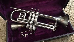 Vintage 1921 Conn Victor New Wonder Cornet