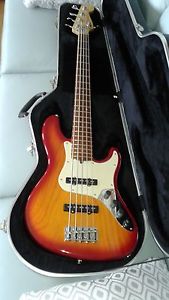 Fender American Deluxe Jazz Electric Bass Guitar