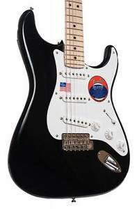 Fender Eric Clapton Stratocaster®, Maple Fingerboard, Black