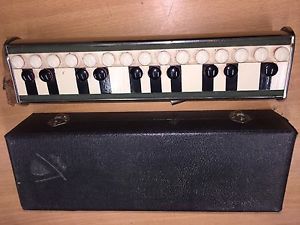 Accordina 25 touches Borel Paul BEUSCHER (années 50's)