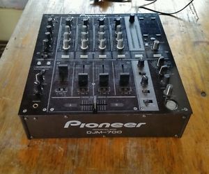 Mixer pioneer djm 700 k