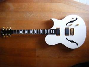 FERNANDES MV-95HT Tomoyasu Hotei Model White E-Guitar EMG Pickup Free Shipping