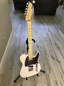 Like new 2105 Fender American Deluxe White Blond Ash - Mint