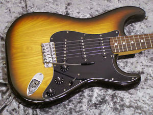Fender Stratocaster '80 1980 Vintage Very Good Condition Hard Case