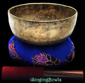 Antique Tibetan Singing Bowl: Thado 7 1/8", circa 18th Century, A#3 & E5. VIDEO
