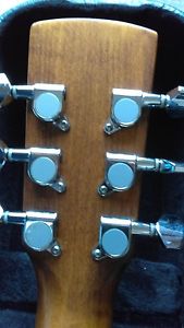 2003 gibson hound dog Dobro U.S. made with hard case factory pick up great shape