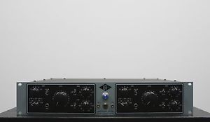 Universal Audio 2-610 - Dual-Channel Tube Preamplifier (Silverface)