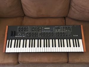 Dave Smith Instruments Prophet '08 PE Keyboard Synthesizer