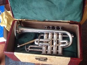 Yamaha YTR-6810S piccolo trumpet