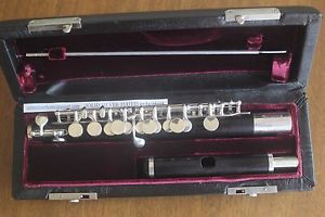 Gemeinhardt Grenadilla wood Piccolo 4W new pads